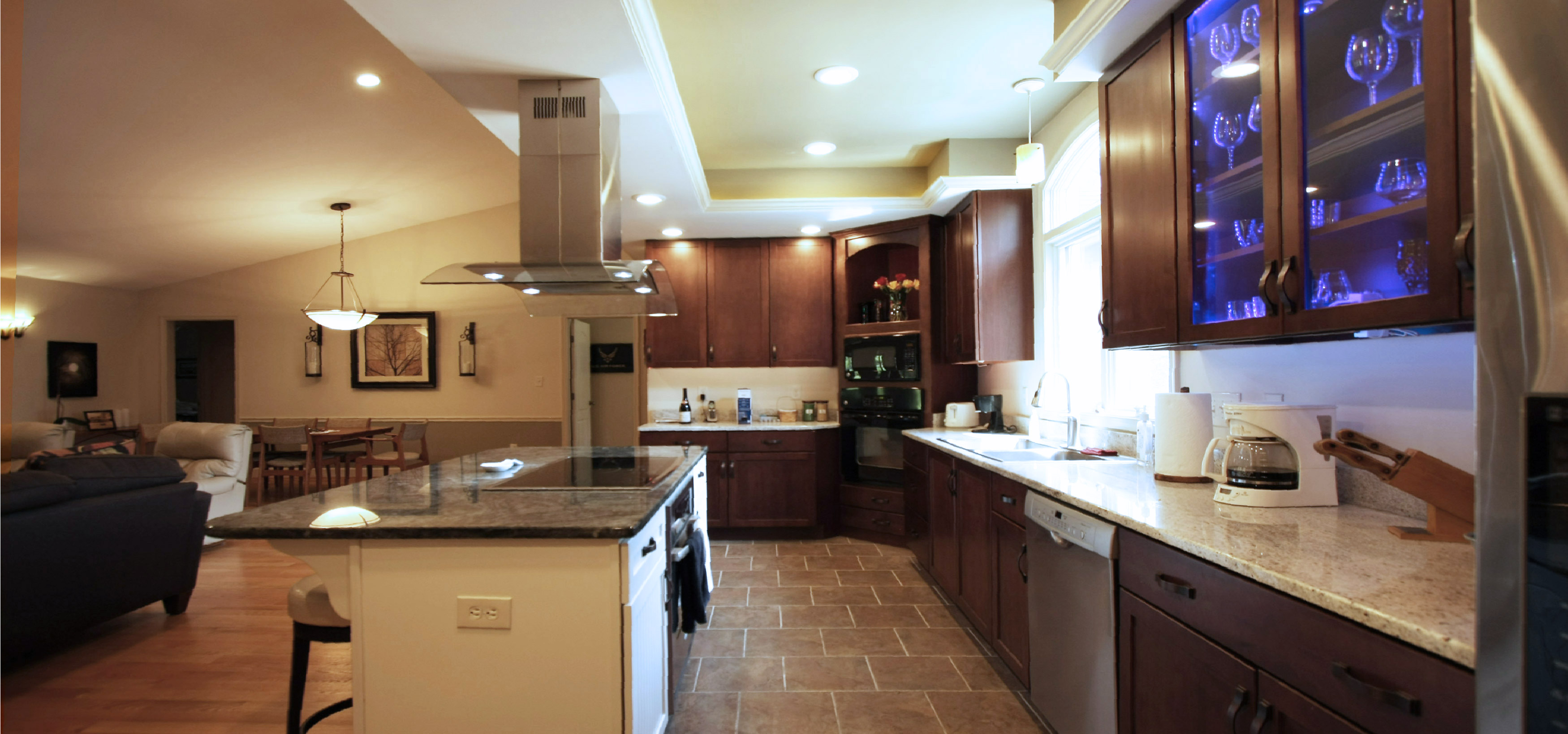 Kitchen Island with Range Hood